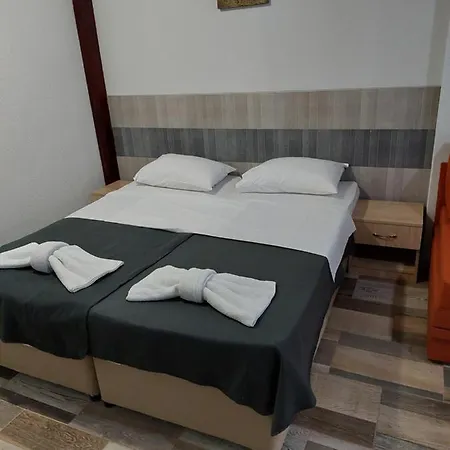 Pensjonat Tedi Saparewa Banja