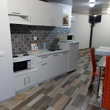 Tedi Pensjonat 3*