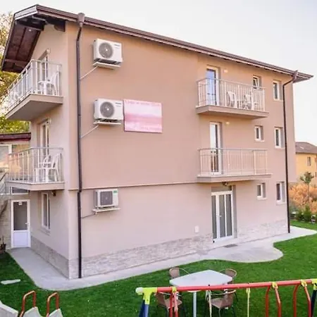 Pensjonat Tedi 3*