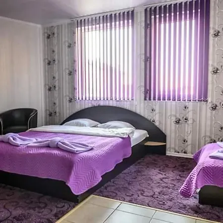 Tedi Pensjonat Saparewa Banja