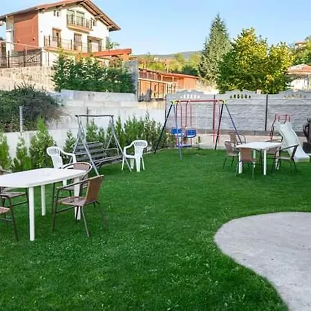 Tedi Pensjonat Saparewa Banja